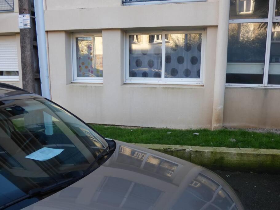 Brest Saint-Marc : Appart T1 Bis Bien Situe Wifi Bagian luar foto